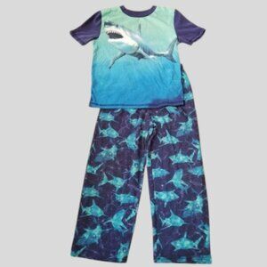 KOMAR KIDS Blue Shark Print Short Sleeved Pajamas Boys Size 6-7